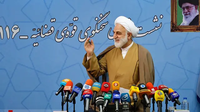 غلامحسین محسنی اژه‌ای، سخنگوی قوه قضائیه خروج نیروهای امنیتی از خانه مهدی کروبی را دروغ محض خوانده است