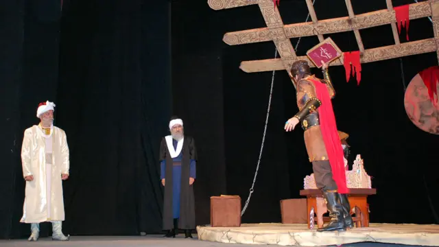 نمایشنامه "فردوسی"
