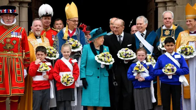 สมเด็จพระราชินีนาถเอลิซาเบธที่สองทรงเป็นประมุขสูงสุดของคริสตจักรอังกฤษในปัจจุบัน