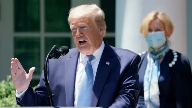 Trump ku biro bye bya White House