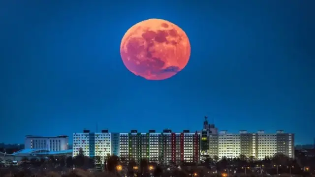 Danny Lawson摄于英国赫尔。