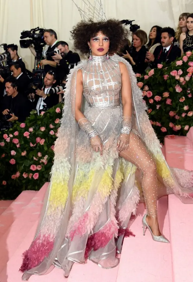 दीपिका पादुकोण