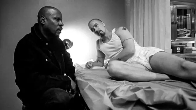 Film se bavi korenima Derikovog besa i njegove potrage za iskupljenjem