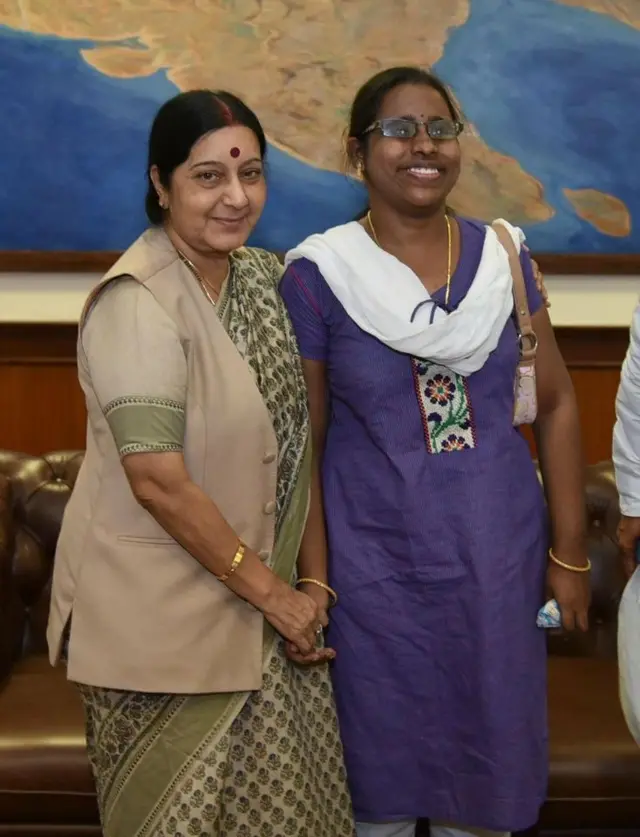 பெனோ ஸெஃபைன்: "நீ என்ன பெரிய கலெக்டரா?" ஐஎஃப்எஸ் அதிகாரியாக உதவிய சமூக கோபம்