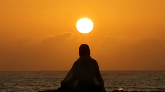 પ્રતીકાત્મક તસવીર