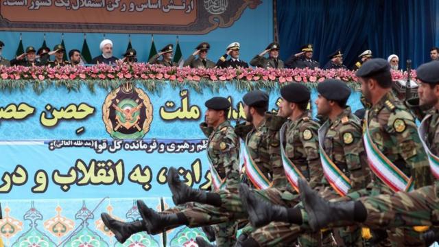 O presidente iraniano Hassan Rouhani participa do desfile militar no Dia Nacional do Exércitogalera bet tem cash outTeerã, Irã (18galera bet tem cash outabrilgalera bet tem cash out2019)