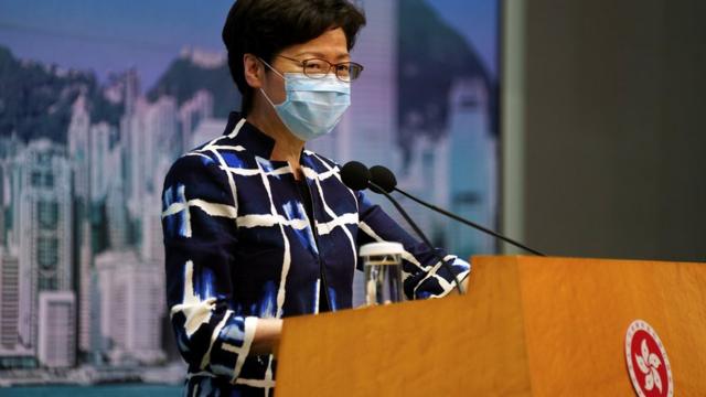 林鄭月娥周二花費差不多10分鐘解釋香港"沒有三權分立"的立場。