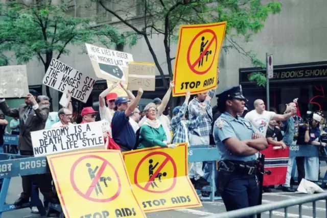 Намойишлар