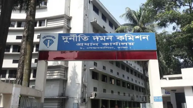 Yosh qizlar bilan shaxsiy porno Onlayn porno rus tiliga tarjima bilan formada