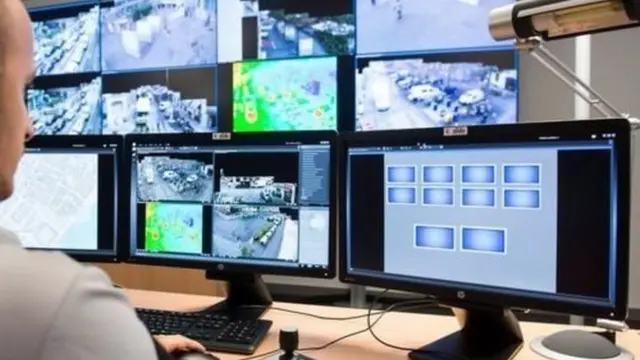 বাংলাদেশের সরকার জানিয়েছে, ফেসবুক বা ইউটিউবের মত সামাজিক মাধ্যমে প্রচারিত যে কোন কনটেন্ট যদি বাংলাদেশ সরকারের কাছে দেশের জন্য ক্ষতিকর বলে মনে হয়, তাহলে সরকার চাইলেই সেগুলো প্রতিরোধ করতে বিভিন্ন ব্যবস্থা গ্রহণ করতে পারবে