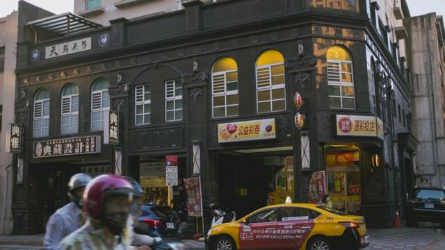 位于台北市南京西路的天马茶房是228事件的引爆点