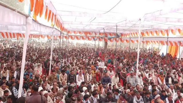 लंच पैकेट के साथ शराब बंटवाई, नरेश अग्रवाल, विवादित बयान