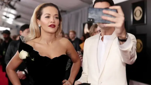 المغنية ريتا أورا