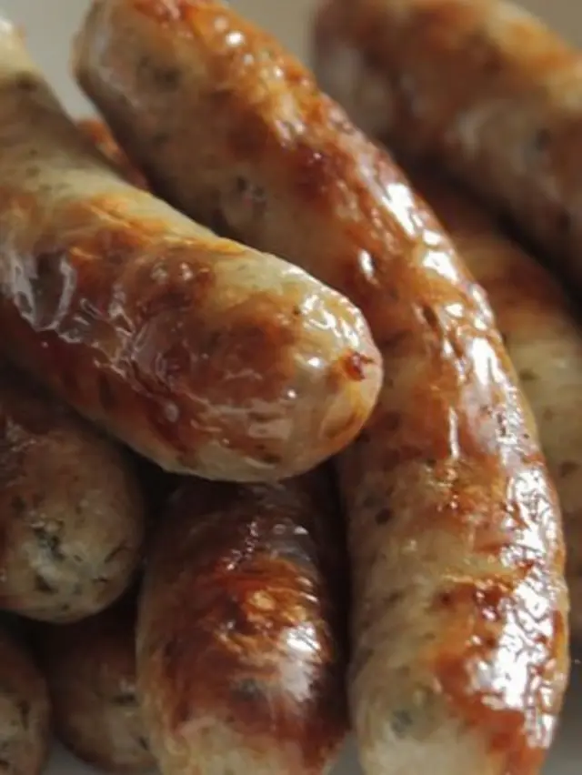 Des saucisses cuites