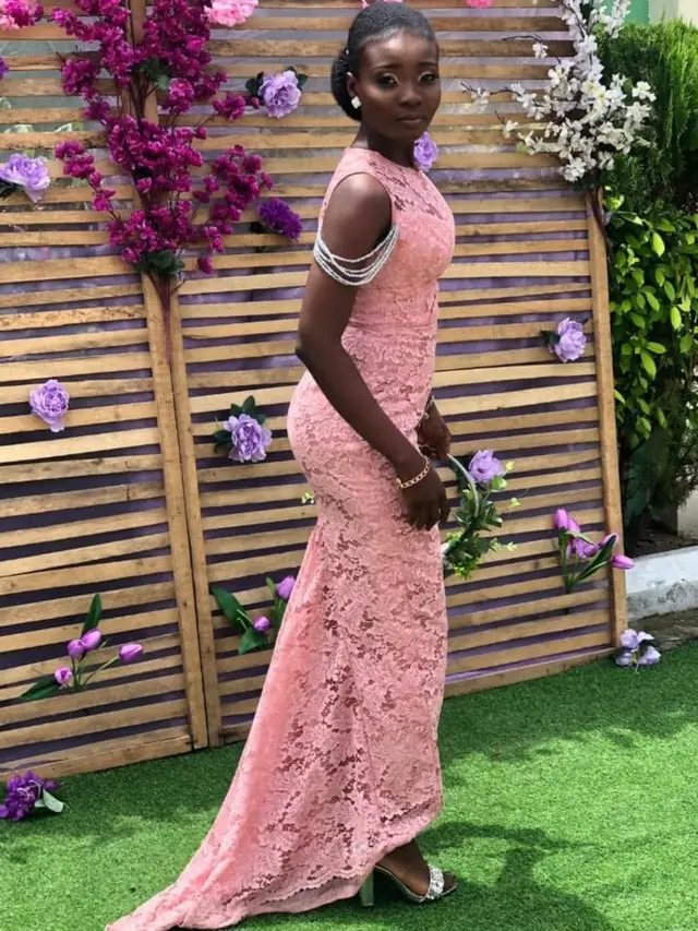 Hilda as she dress inside fine long gown