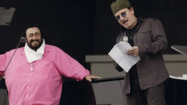 Паваротти и Боно