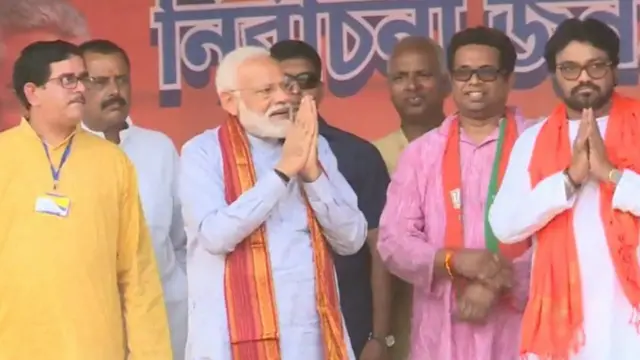 आसनसोल में चुनावी रैली के दौरान प्रधानमंत्री नरेंद्र मोदी