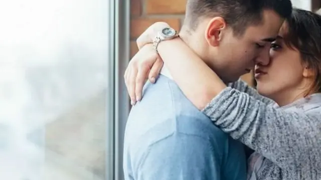 एक जोड़ा.