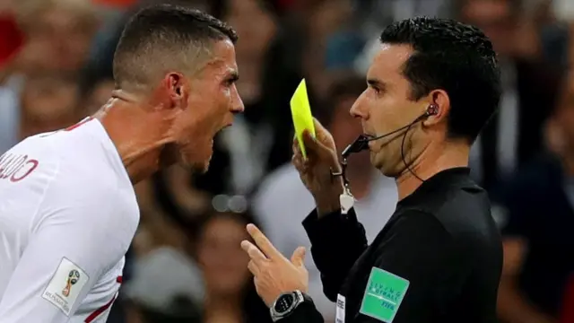 Portugal's Cristiano Ronaldo shouts at referee Cesar Arturo Ramos during a World Cup match against Uruguay in Sochi, Russia, 30/06/2018