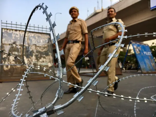 ట్యాంక్ బండ్ వద్ద పోలీసుల బందోబస్తు