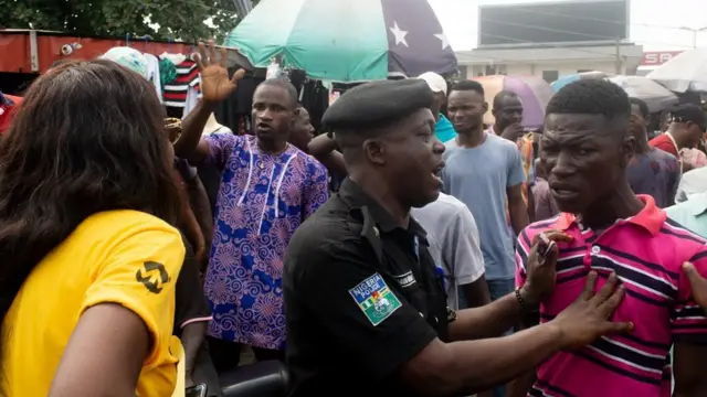 Police dey hold one guy