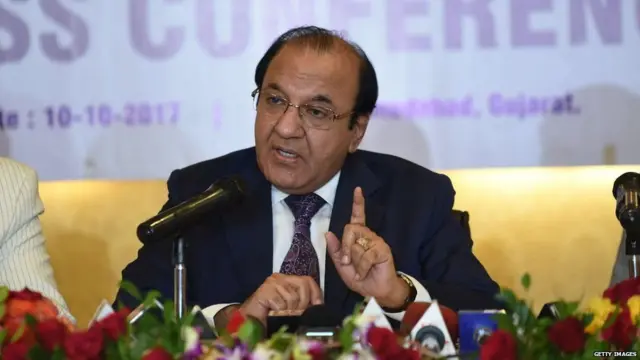 એકે જોતી