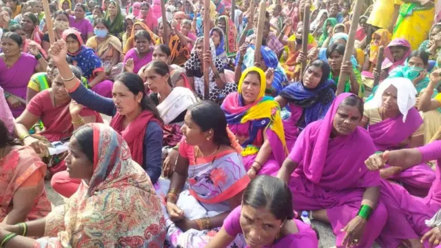 महिलाओं का प्रदर्शन