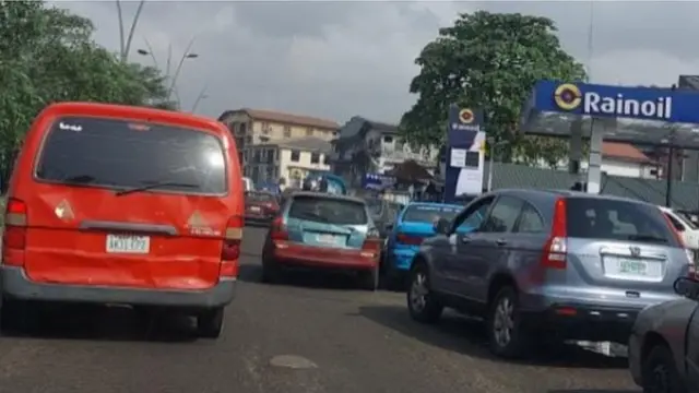 E-hailing taxi drivers dey fear to operate for early morning, late night cos of robbery and killings