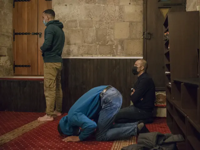 Ovo je druga godina za redom da se obeležava u vreme epidemije korona virusa.