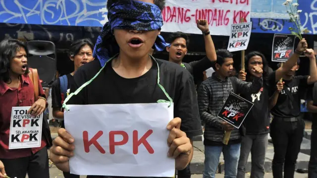 Protes revisi UU KPK
