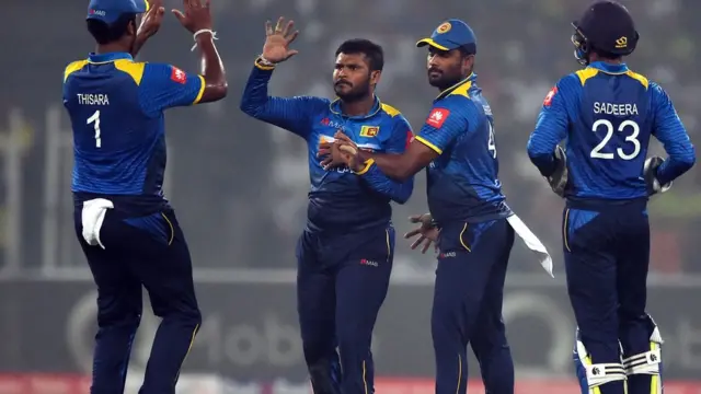 තිසර පෙරේරා