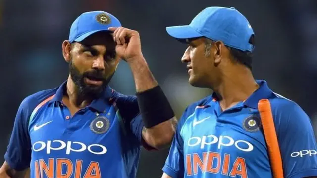 धोनी, महेंद्र सिंह धोनी, विराट कोहली