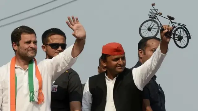 2017ની ચૂંટણીમાં સમાજવાદી પાર્ટી અને કૉંગ્રેસે ગઠબંધન કર્યું હતું