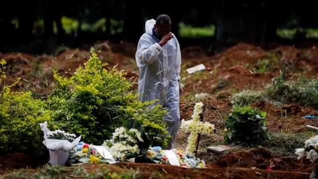 Homemsite aposta politicacemitériosite aposta politicaSP