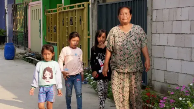 প্লাস্টিক পোড়ানোর কারণে সেসব এলাকার শিশুরা ক্ষতিগ্রস্থ হচ্ছে