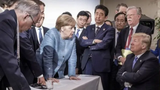 Дональд Трамп в оточенні лідерів G7