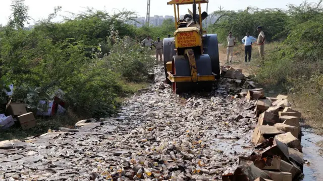 દારૂનો નાશ