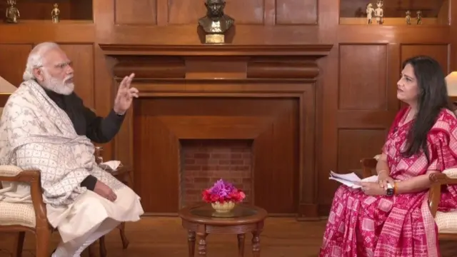 नरेंद्र मोदी