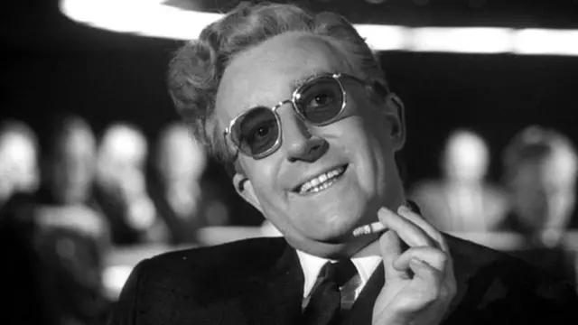 Доктор Стрейнжлав