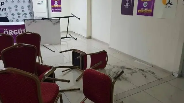 parti binası