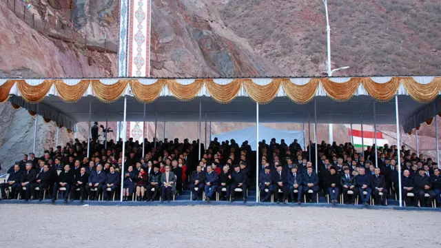 نیروگاه برق آبی "راغون" در تاجیکستان