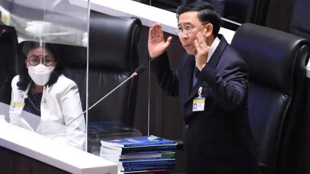 นายมิ่งขวัญ แสงสุวรรณ์ อภิปรายเมื่อ 2 ก.ย.