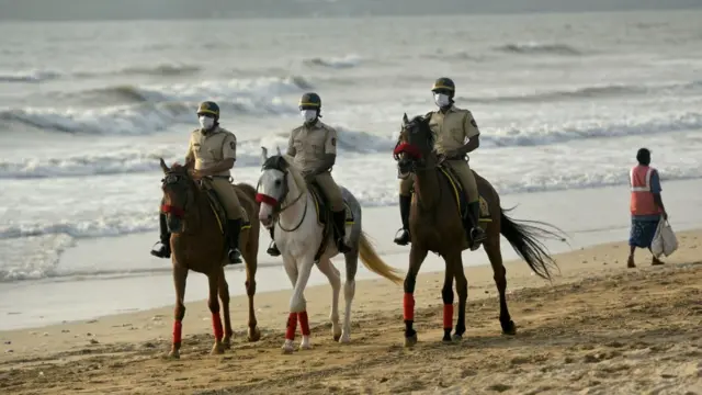 मुंबई पोलीस, फिरोज दारुवाला