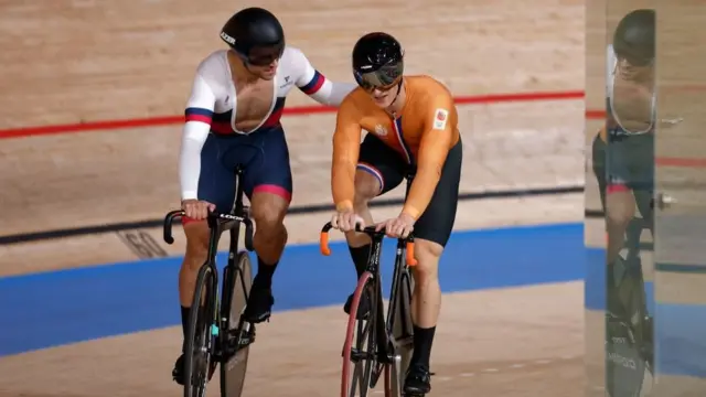 Денис Дмитриев и Джеффри Хугланд