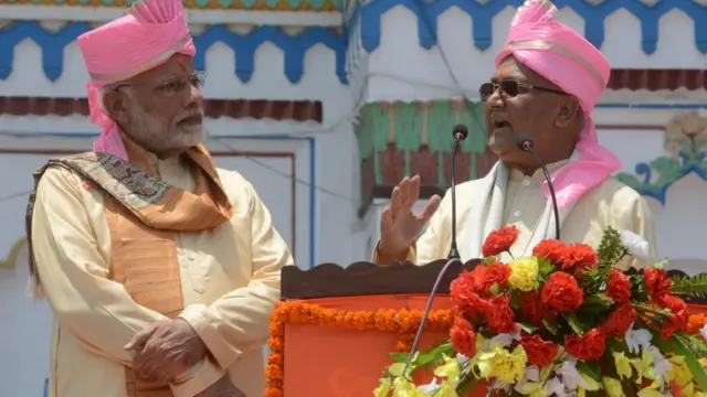 नरेंद्र मोदी