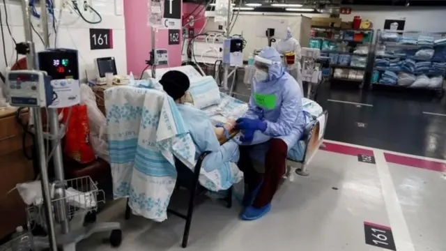 ብኮሮናቫይረስ ዝሓመመ ሰብ