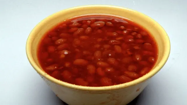 በጣሳ የሚታሸግ የበሰለ ባቄላ
