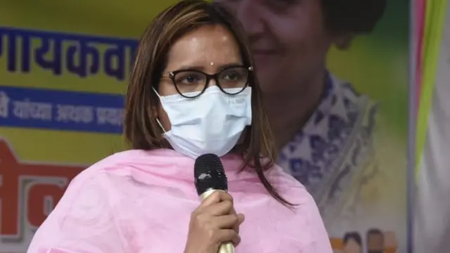 वर्षा गायकवाड