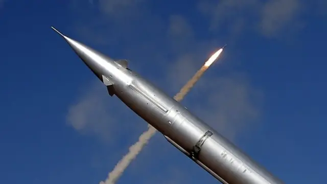 एस-300 मिसाइल डिफेंस सिस्टम