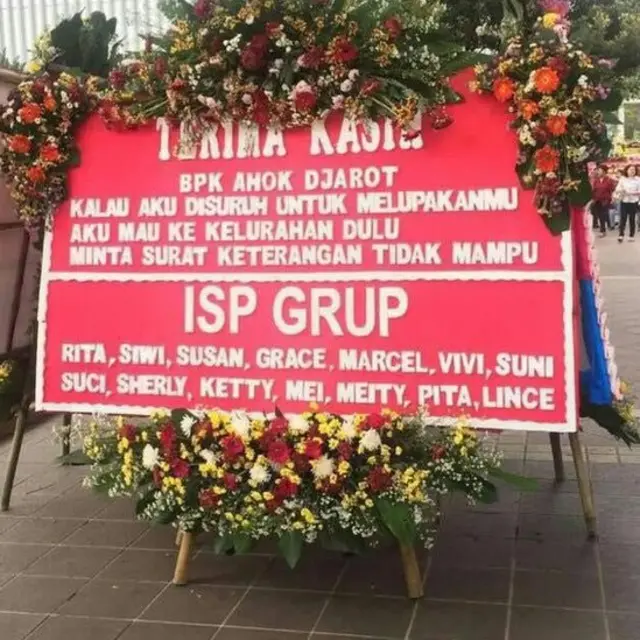 karangan bunga AHok